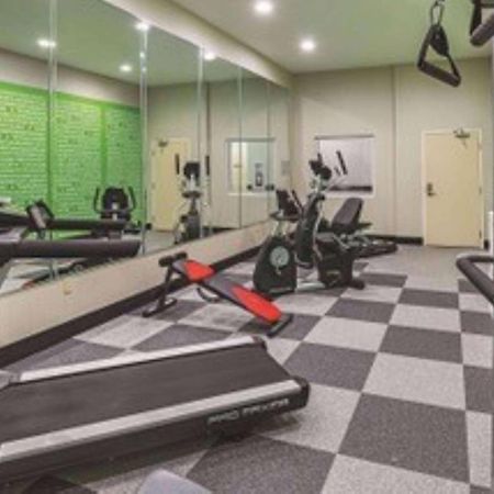 La Quinta By Wyndham Ft. Worth - Forest Hill, Tx Luaran gambar