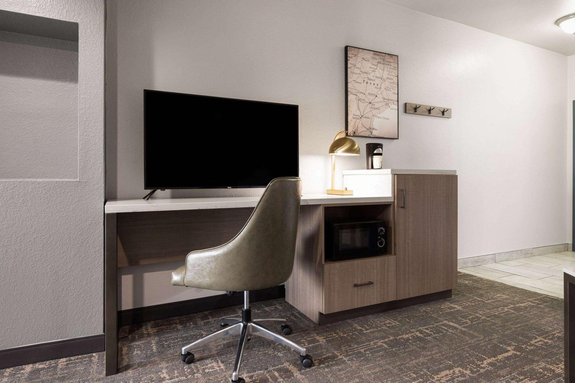 La Quinta By Wyndham Ft. Worth - Forest Hill, Tx Luaran gambar